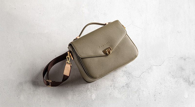 Diagonal Bags