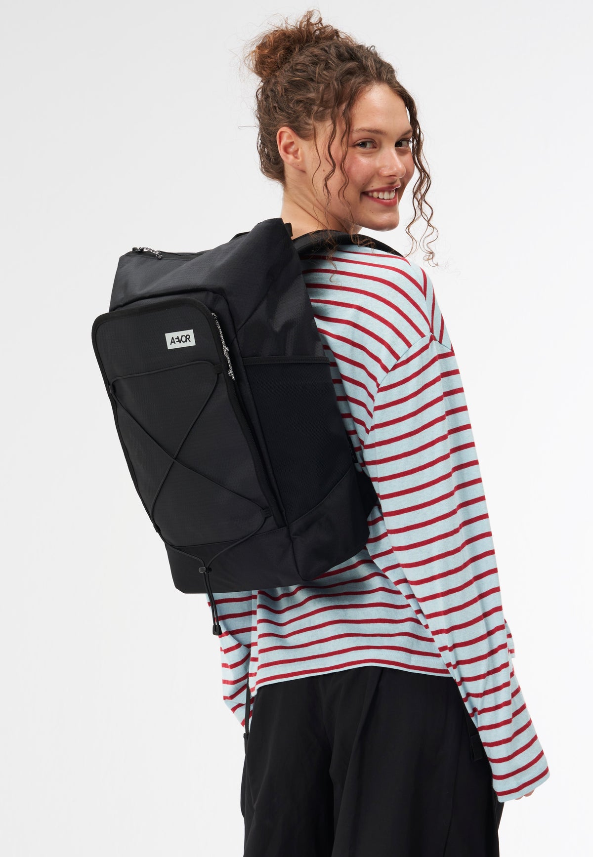 AEVOR Day Pack FLX Proof Black Mochila