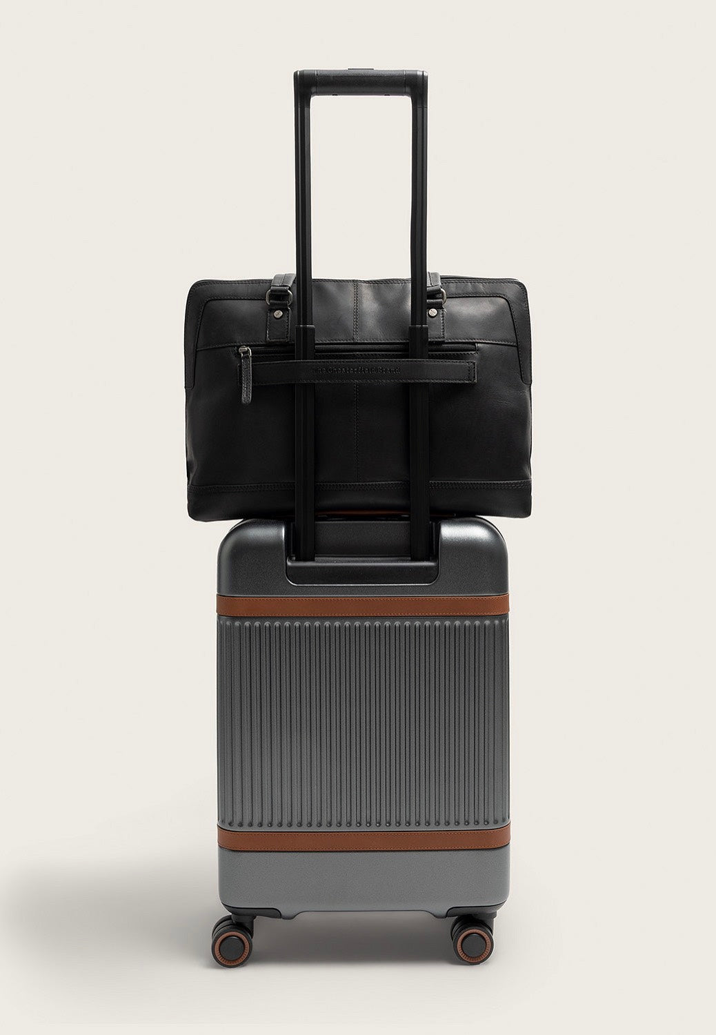 The Chesterfield Brand Isara 1110 Black Shoulder Bag
