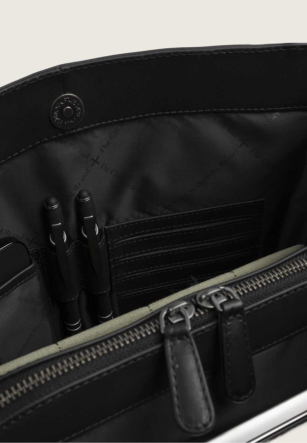 The Chesterfield Brand Lioren 1450 Black Shoulder Bag