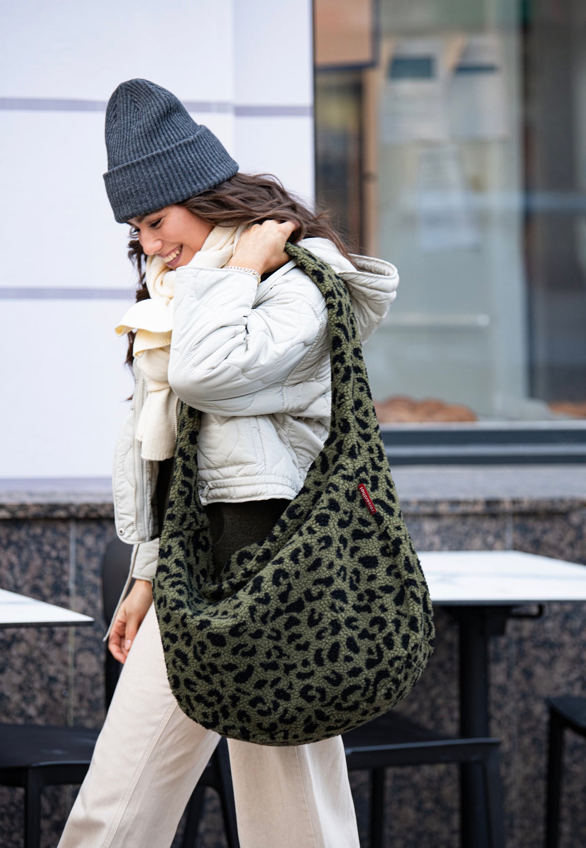reisenthel Moonbag Teddy Leo Olive Sac Hobo