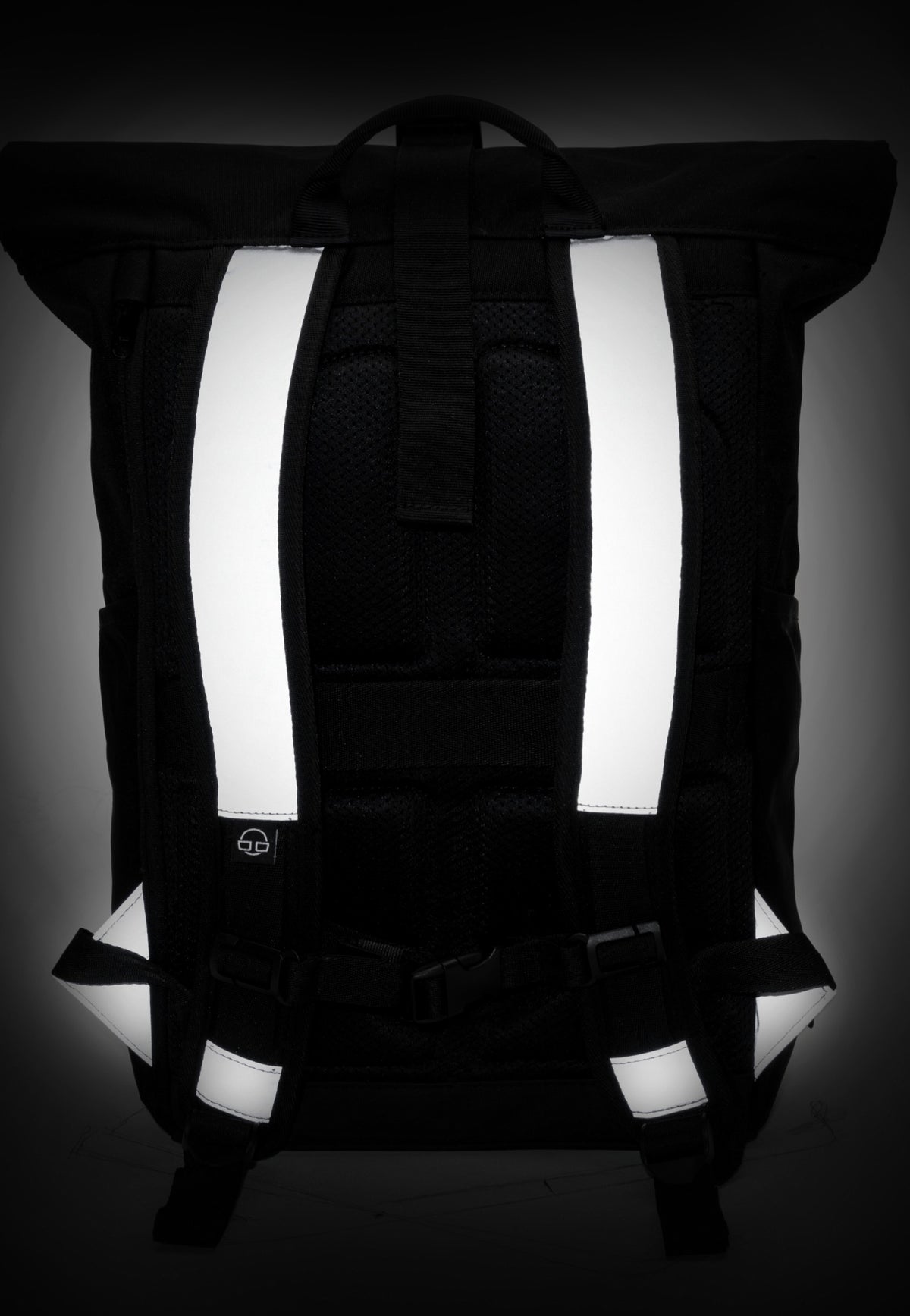 Johnny Urban Allen Medium Black Reflective Rolltop Rugzak