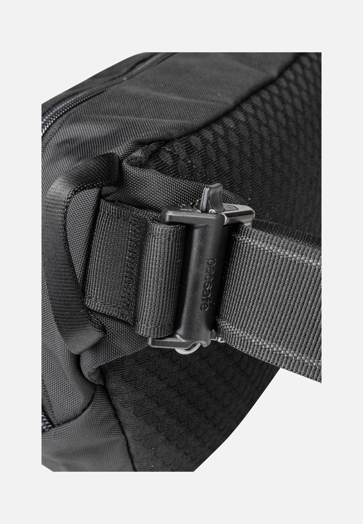 Pacsafe V Hip Pack Black Tas
