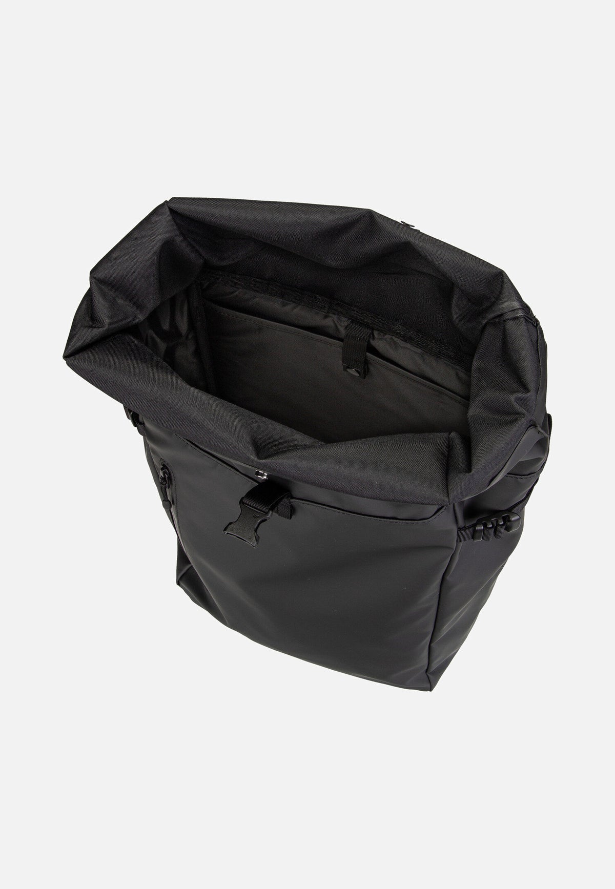 Sandqvist Stream Slim Rolltop L Black Backpack