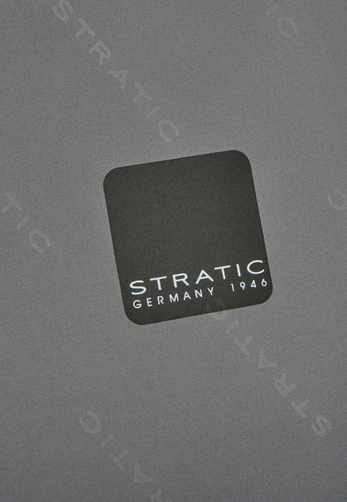 Stratic Novium ML Trolley L Black Suitcase