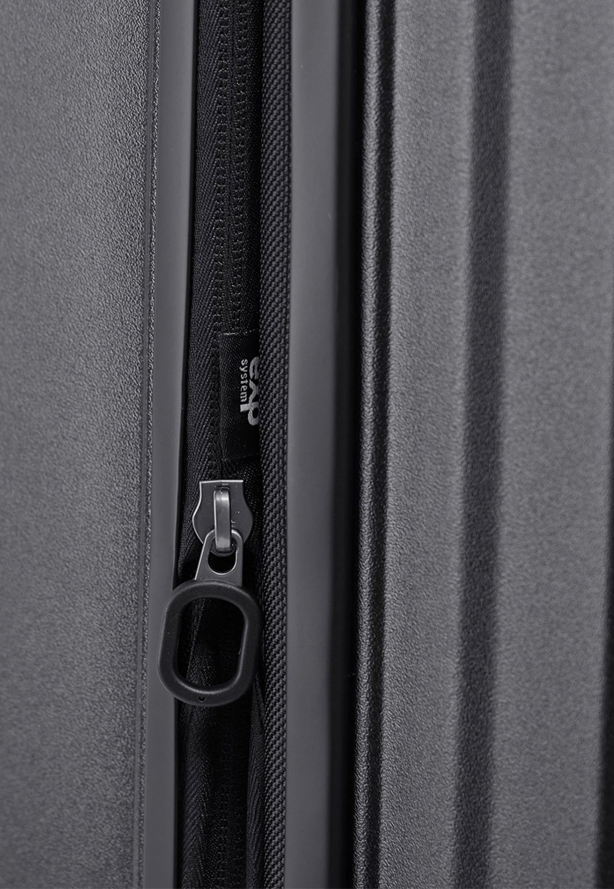 Stratic Phoenix ML Trolley L Black Valise