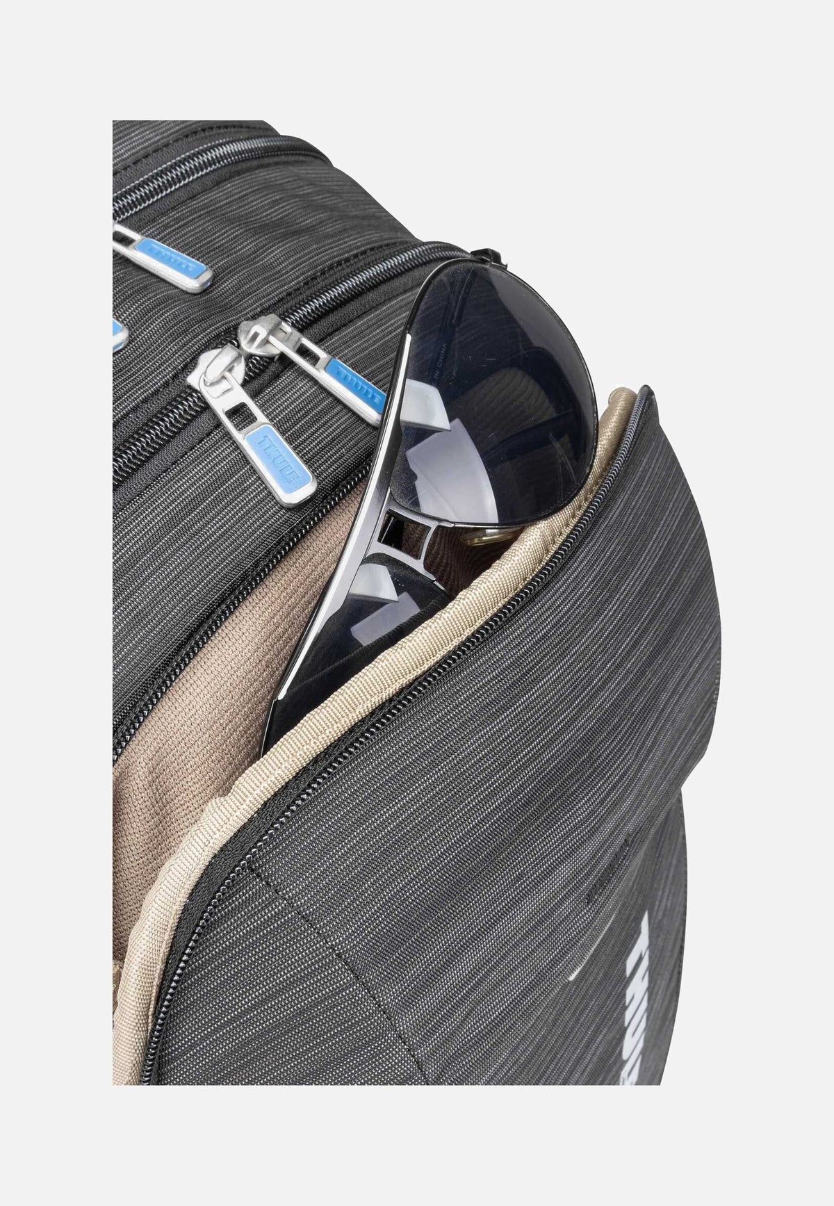 Thule Construct 28L Black Backpack