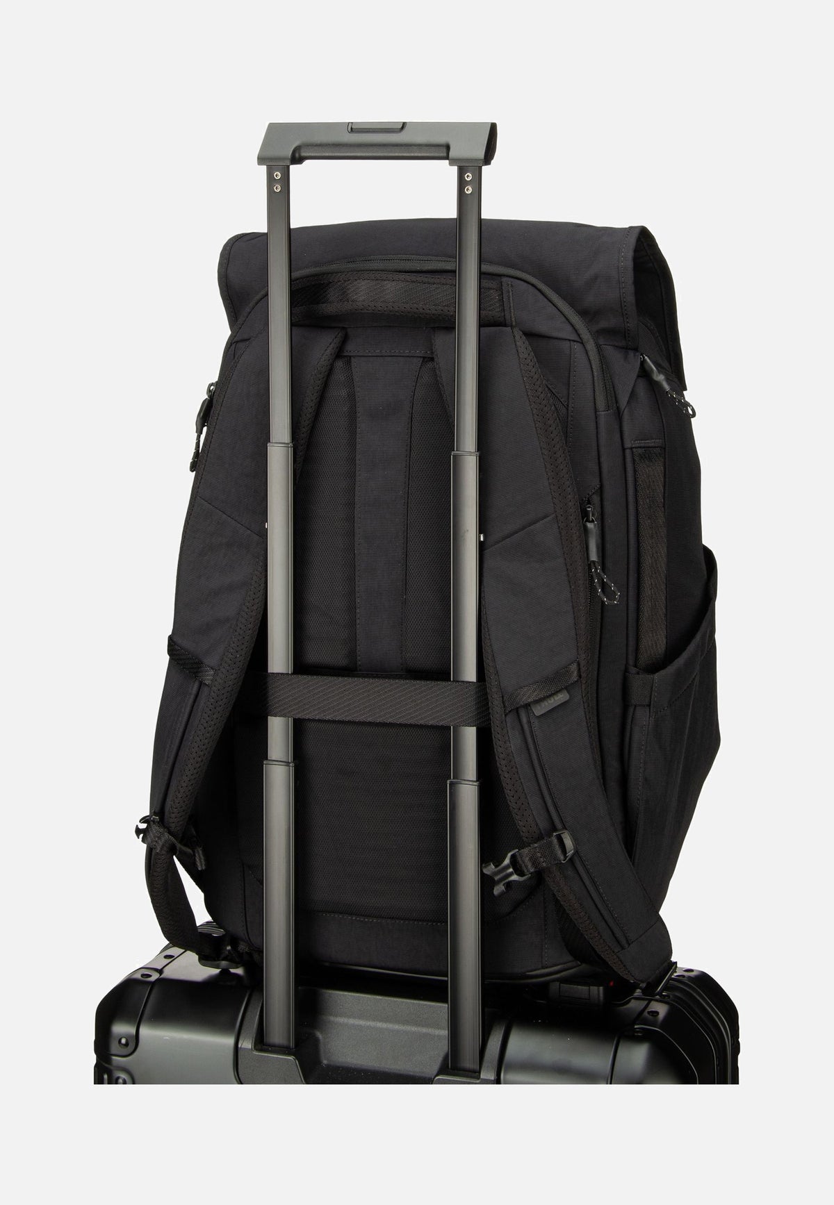 Thule Paramount 3 27L Black Backpack