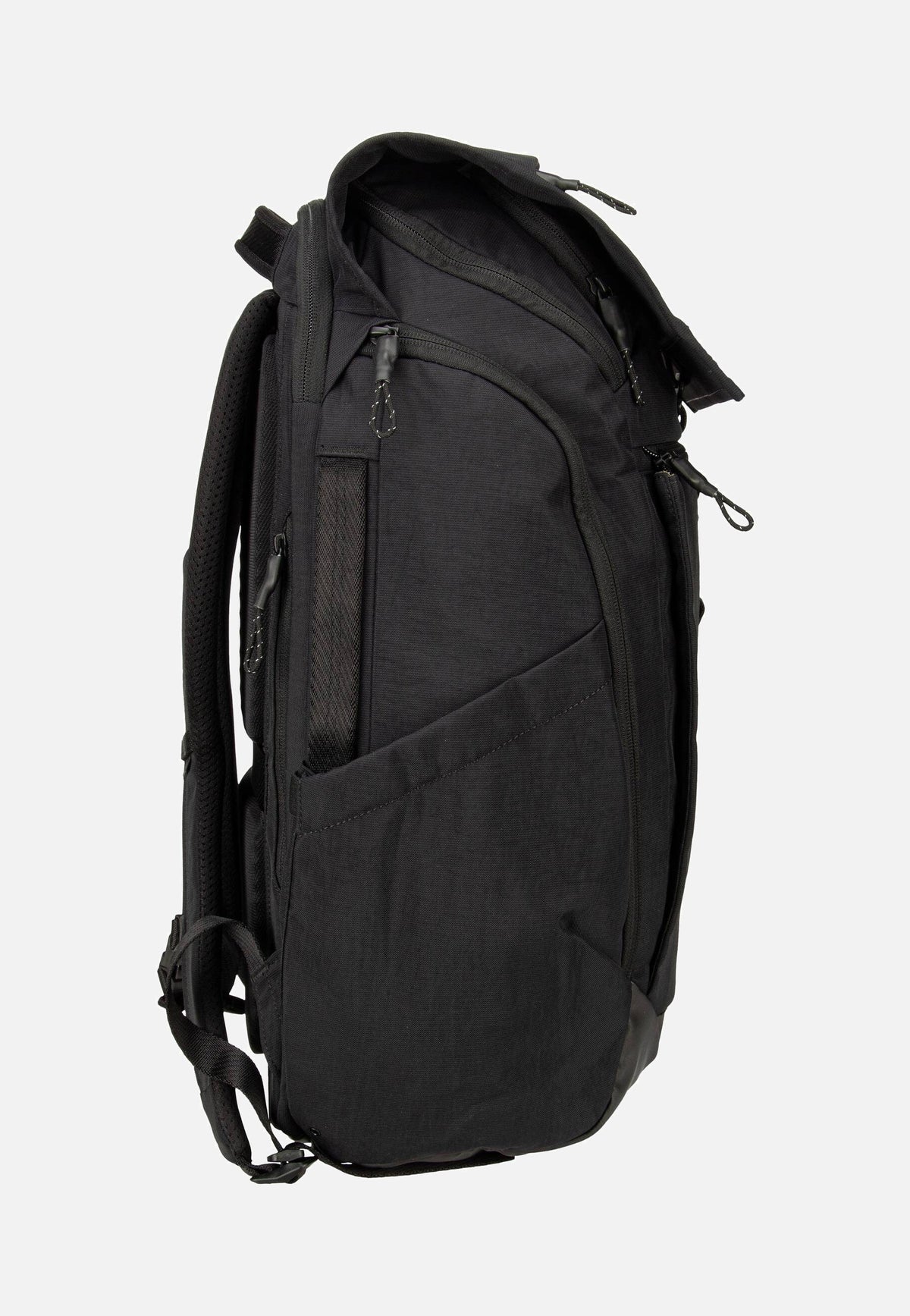 Thule Paramount 3 27L Black Backpack