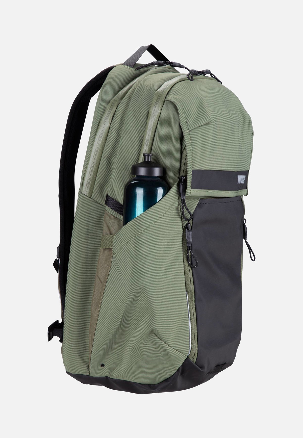 Thule Paramount Commuter 27L Olivine Backpack
