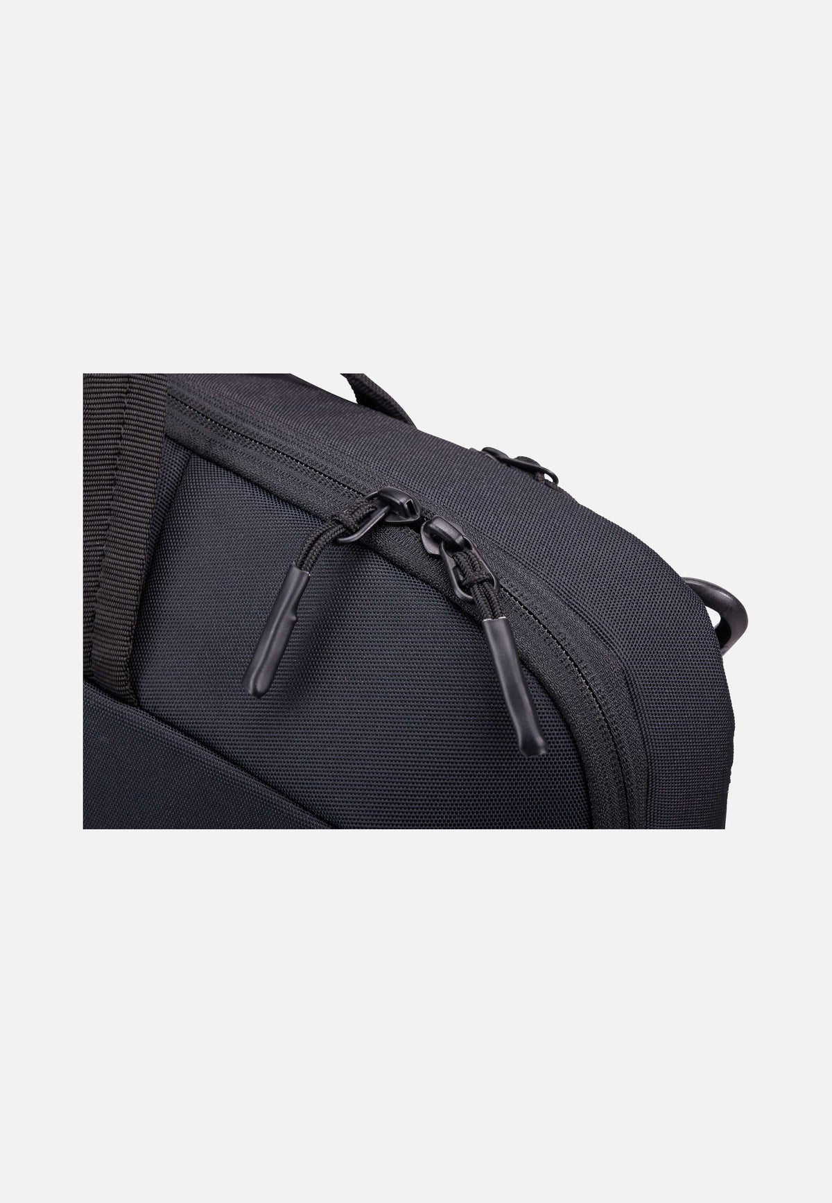 Thule Subterra 2 Attaché 16'' Black Briefcase