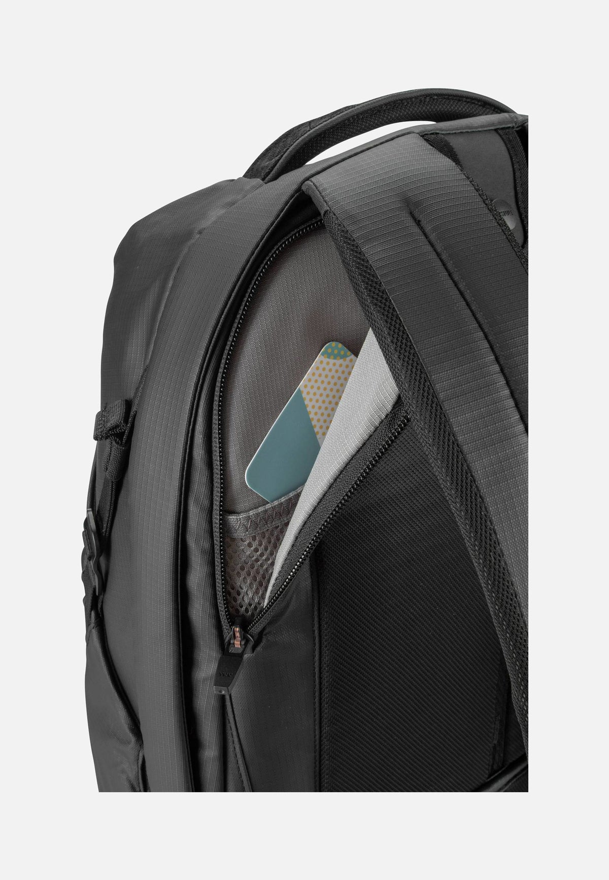 Thule Tact 21L Black Backpack