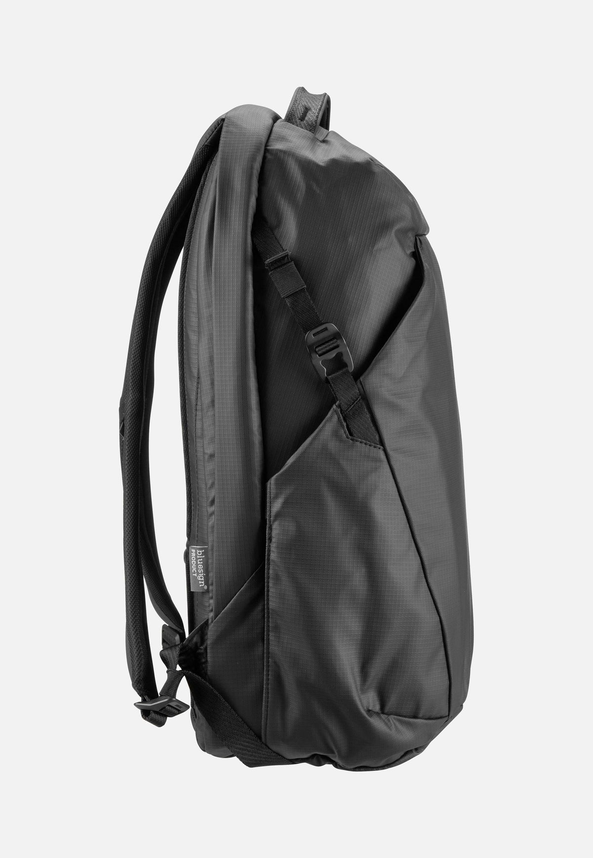 Thule Tact 21L Black Backpack