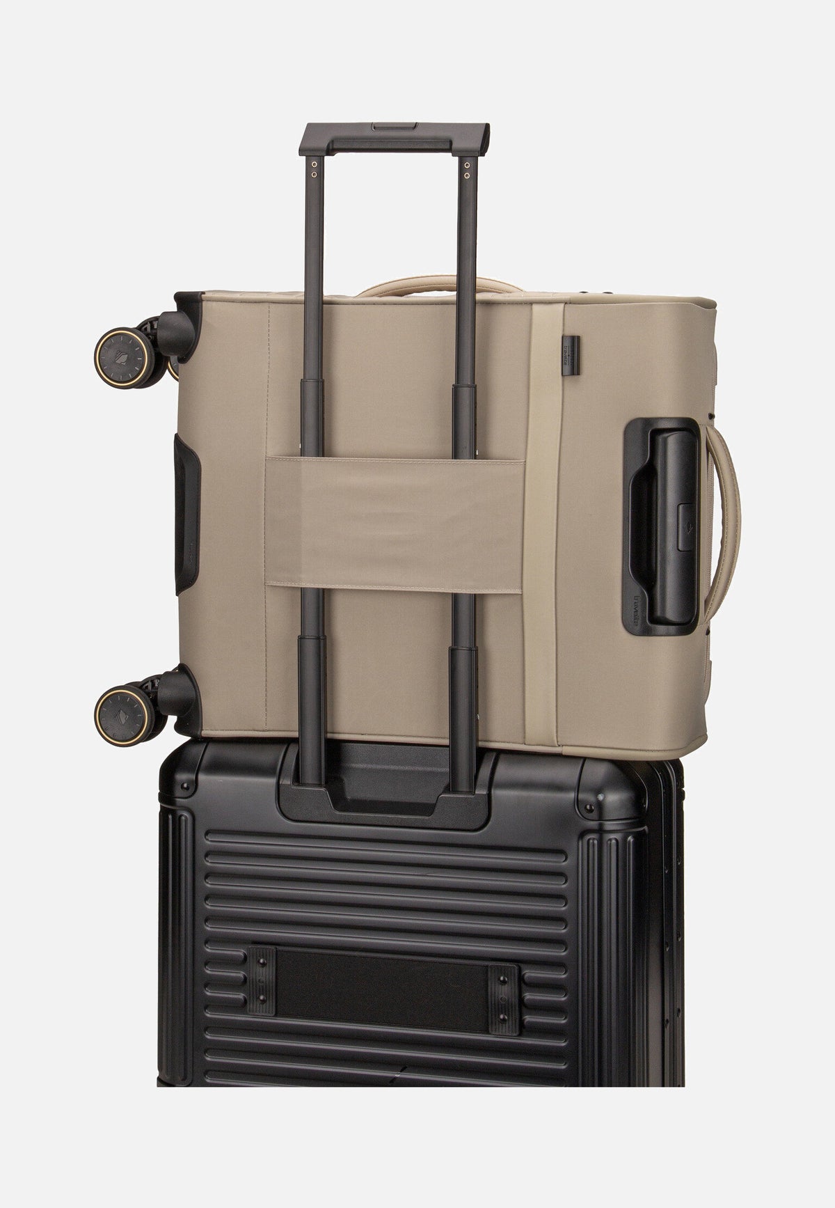 travelite Barbara Stepp 4W Trolley S Exp Satin Nude Suitcase