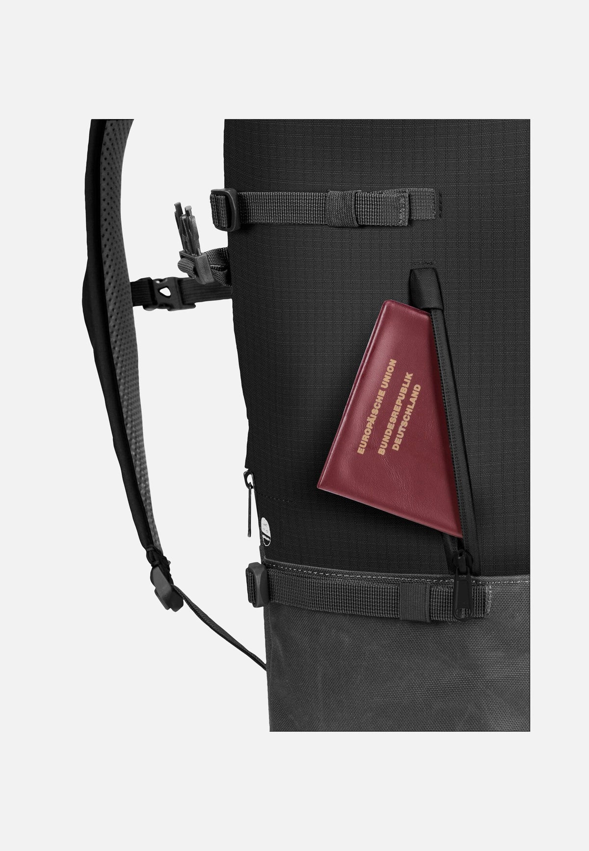 Vaude CityGo 23 II Black Rolltop Backpack
