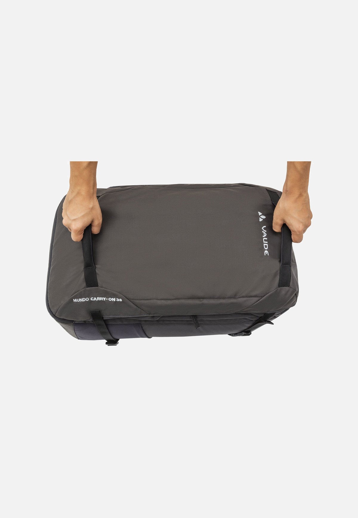 Vaude Mundo Carry-On 38 Black Travel Backpack