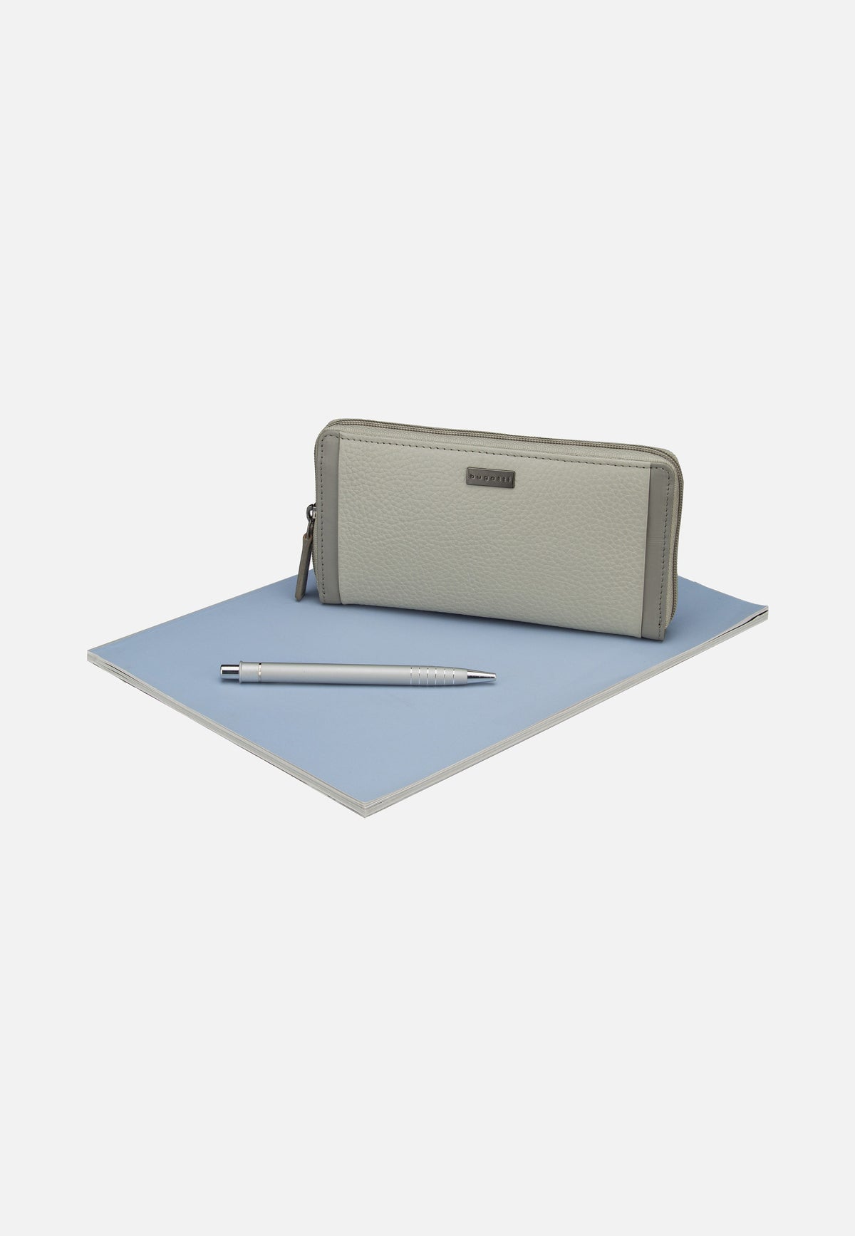 Bugatti Sina Ladies Long Zip Hellgrau Wallet