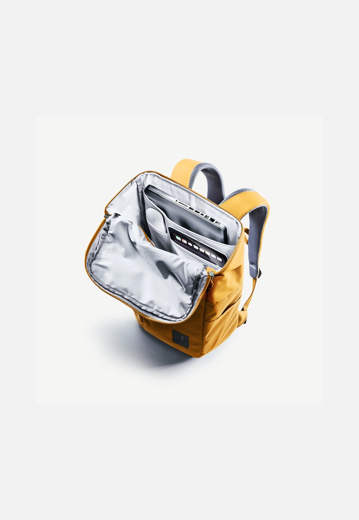 Deuter UP Stockholm Almond/Cinnamon Backpack