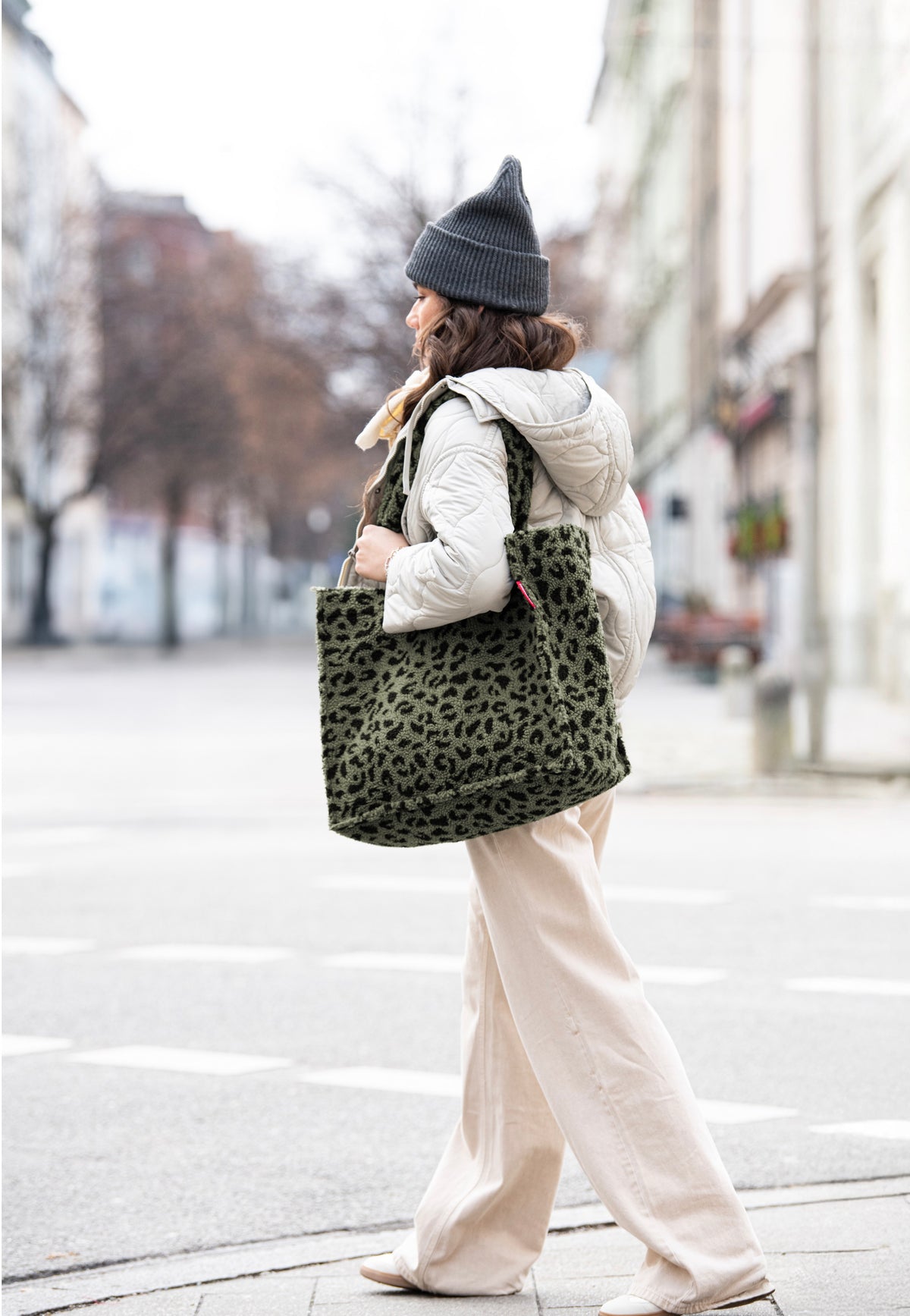 reisenthel Softshopper Teddy Leo Olive Acquirente