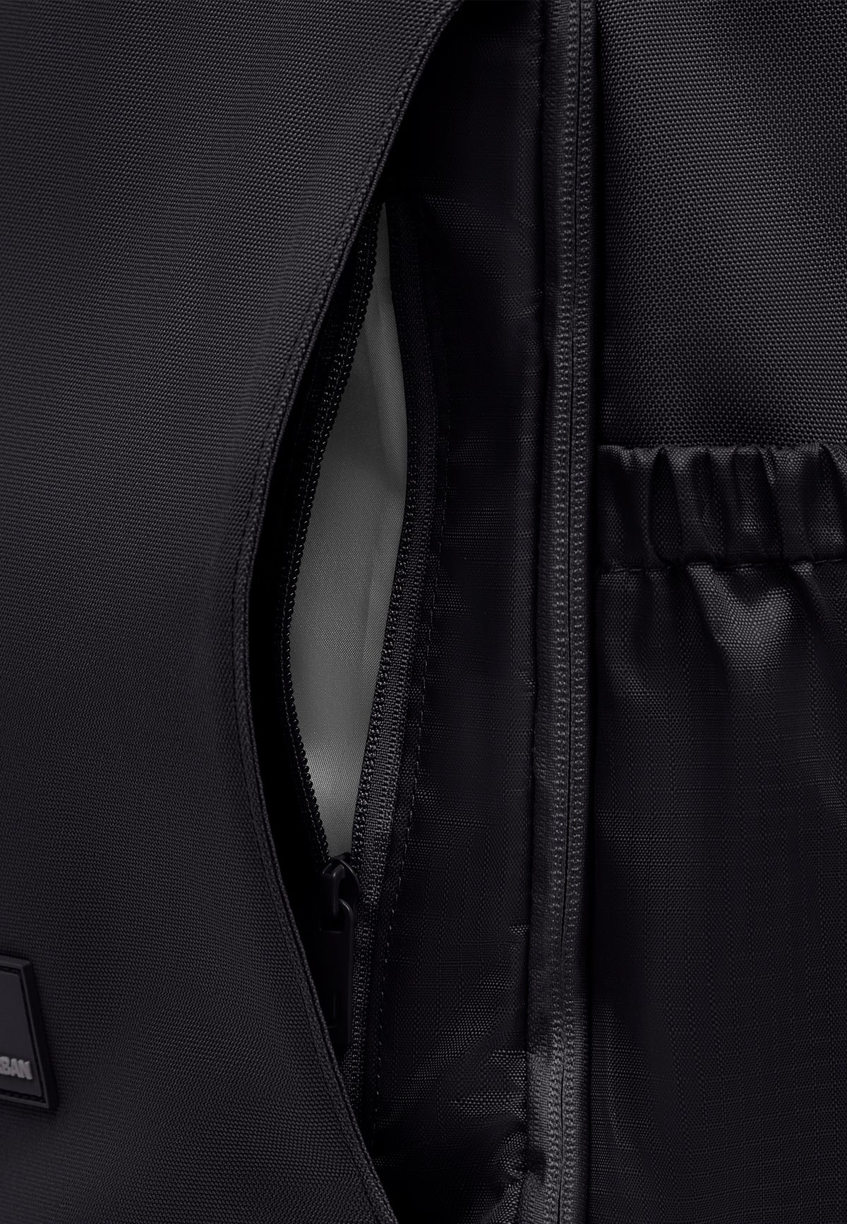 Johnny Urban Kian Medium Black Sac a dos