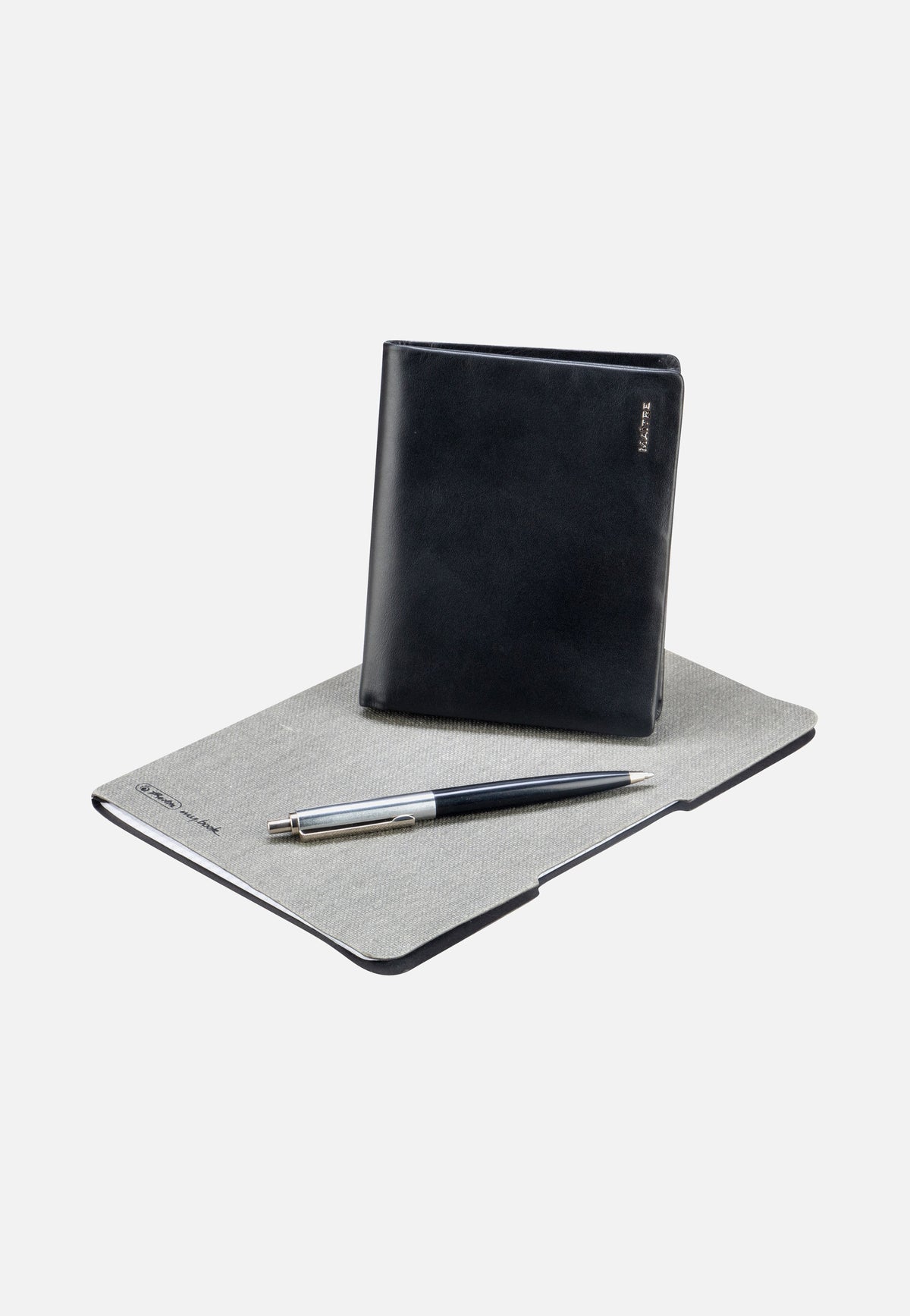 Maître Abtweiler Hamlet Billfold V17 Black Wallet
