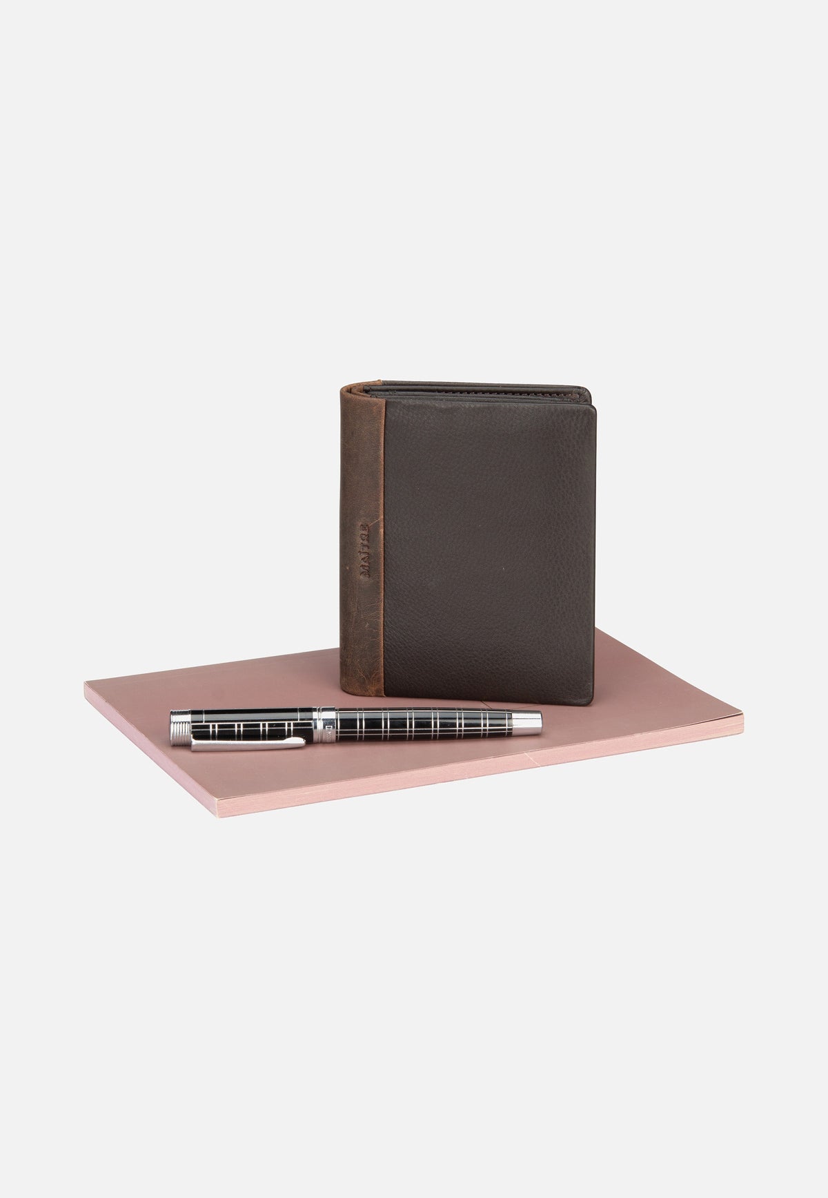 Maître Bundenbach Hainer Billfold V8 Dark Brown Wallet