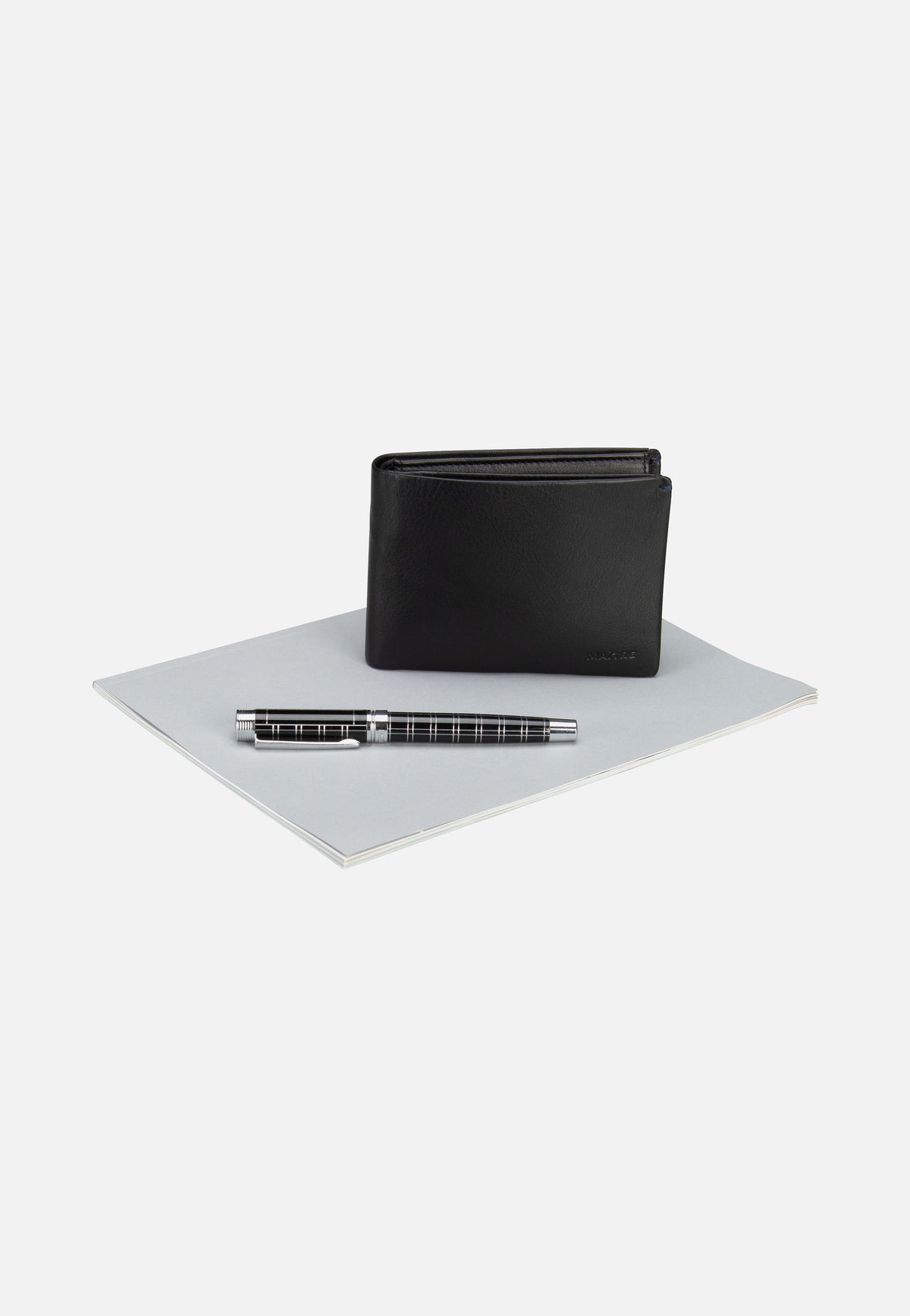 Maître Herrstein Gandolf Billfold H7 Black Wallet