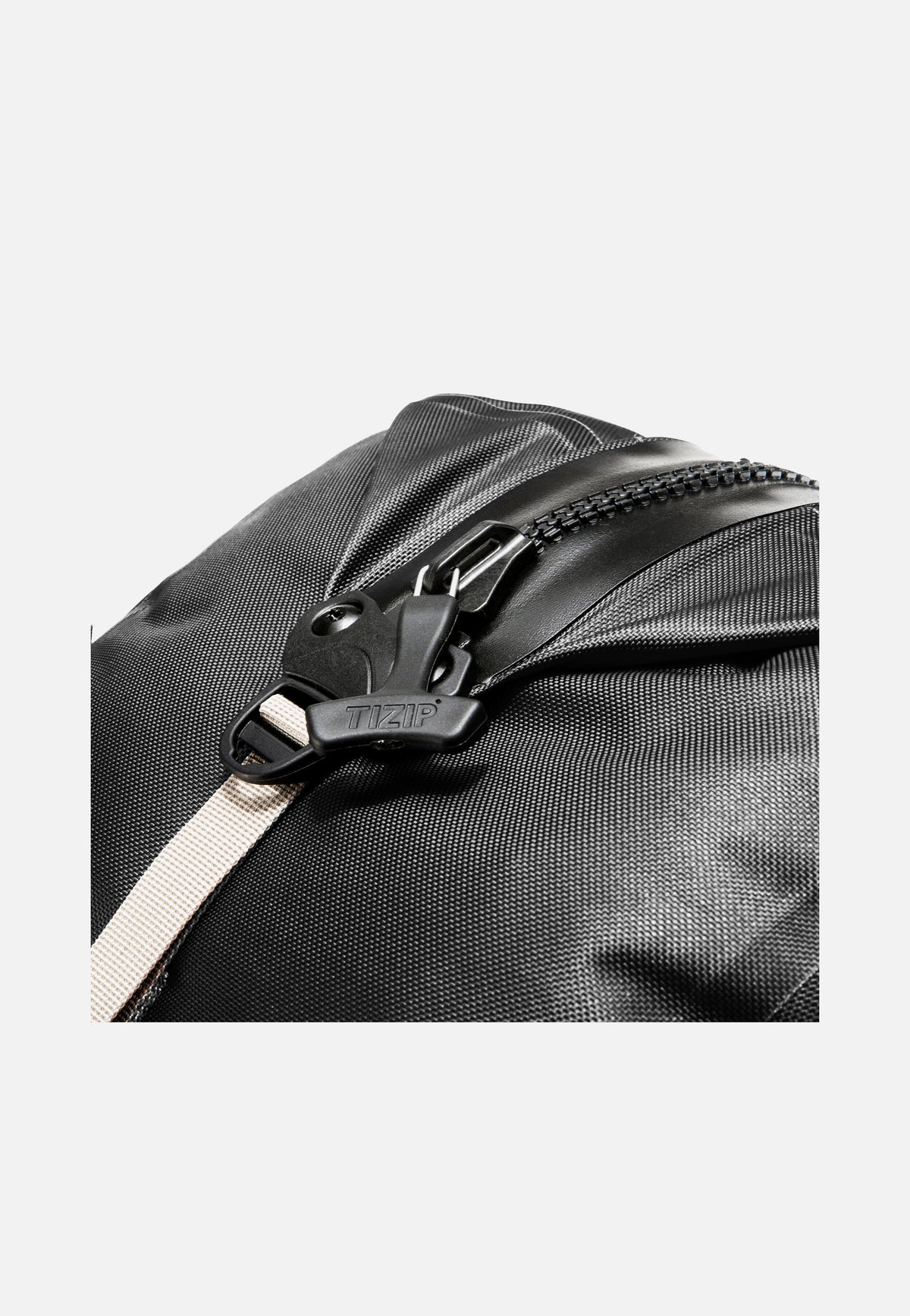 ORTLIEB Atrack 35L Schwarz Travel Backpack