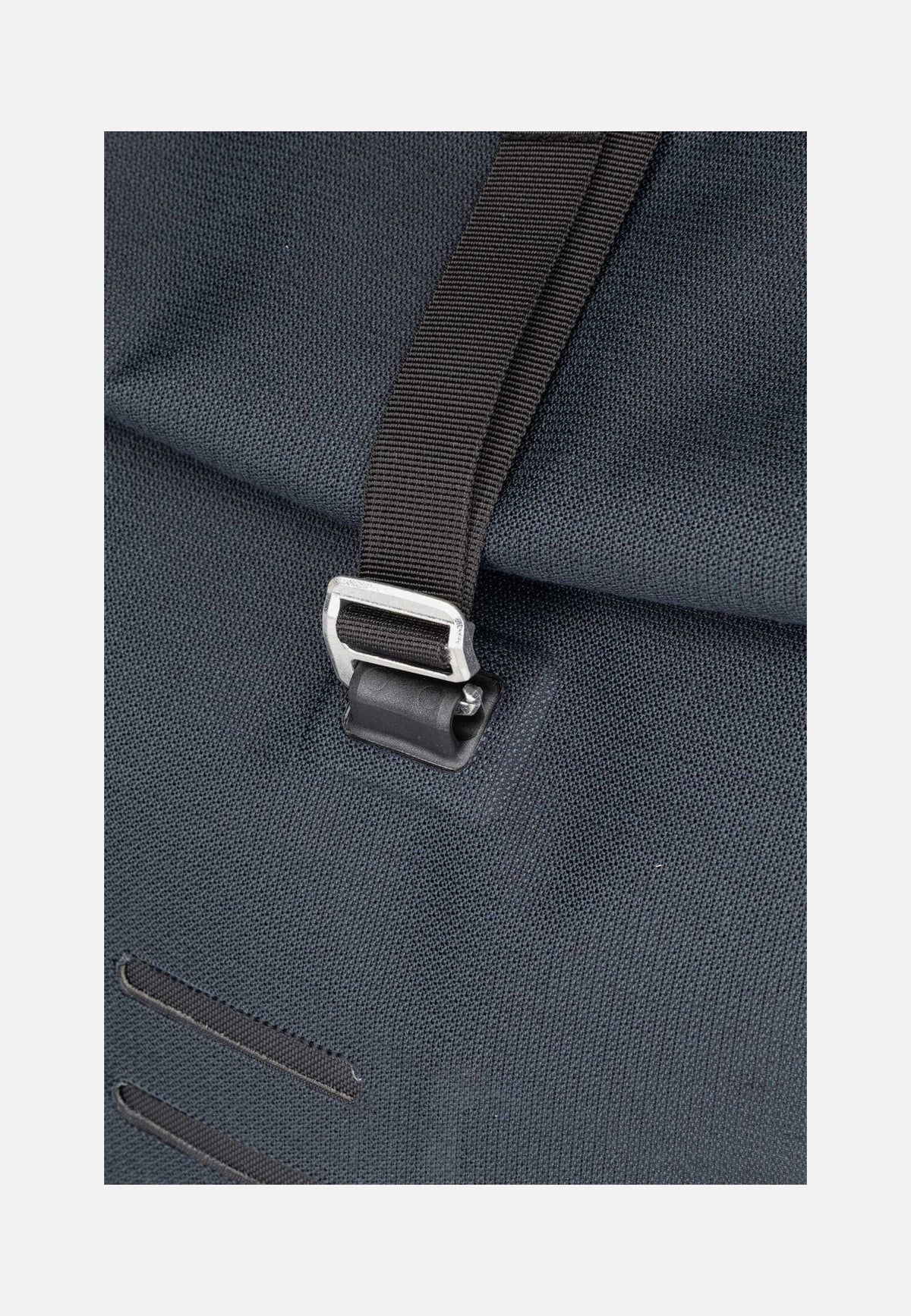 ORTLIEB Commuter-Daypack Urban 27 Ink Zaino