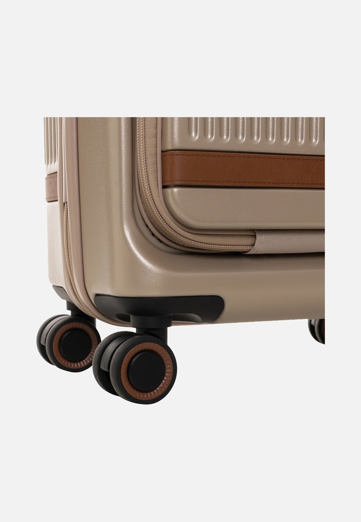 The Chesterfield Brand Zuna Cabin+ Champagne Suitcase