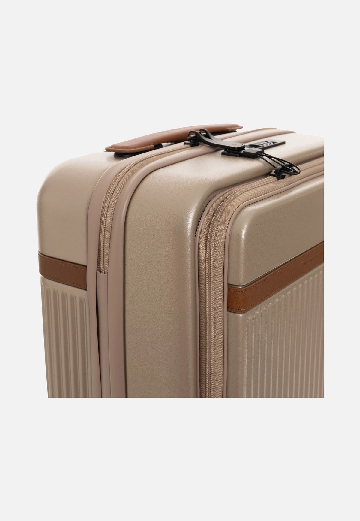 The Chesterfield Brand Zuna Cabin+ Champagne Suitcase
