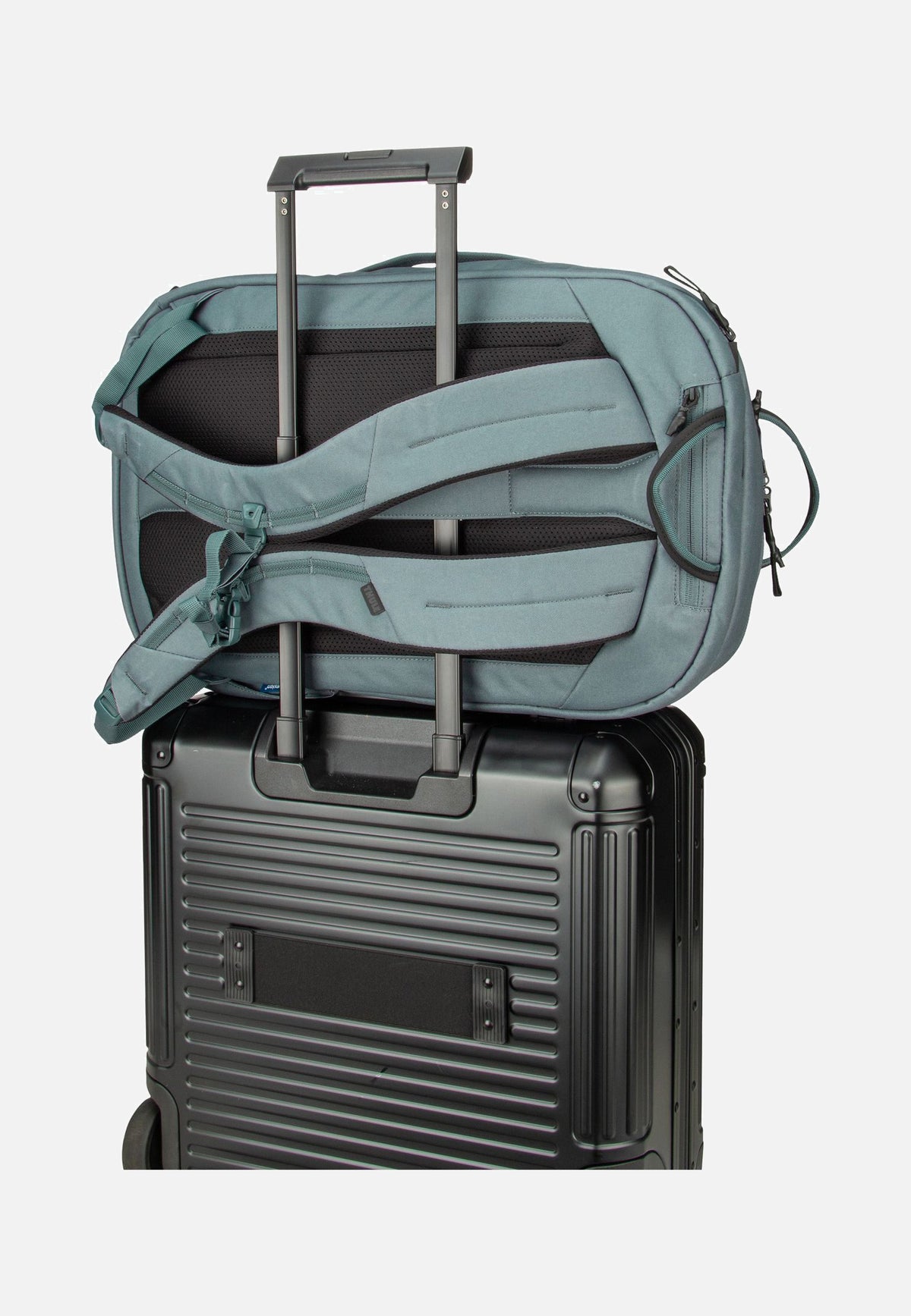 Thule Aion 40L Dark Slate Travel Backpack