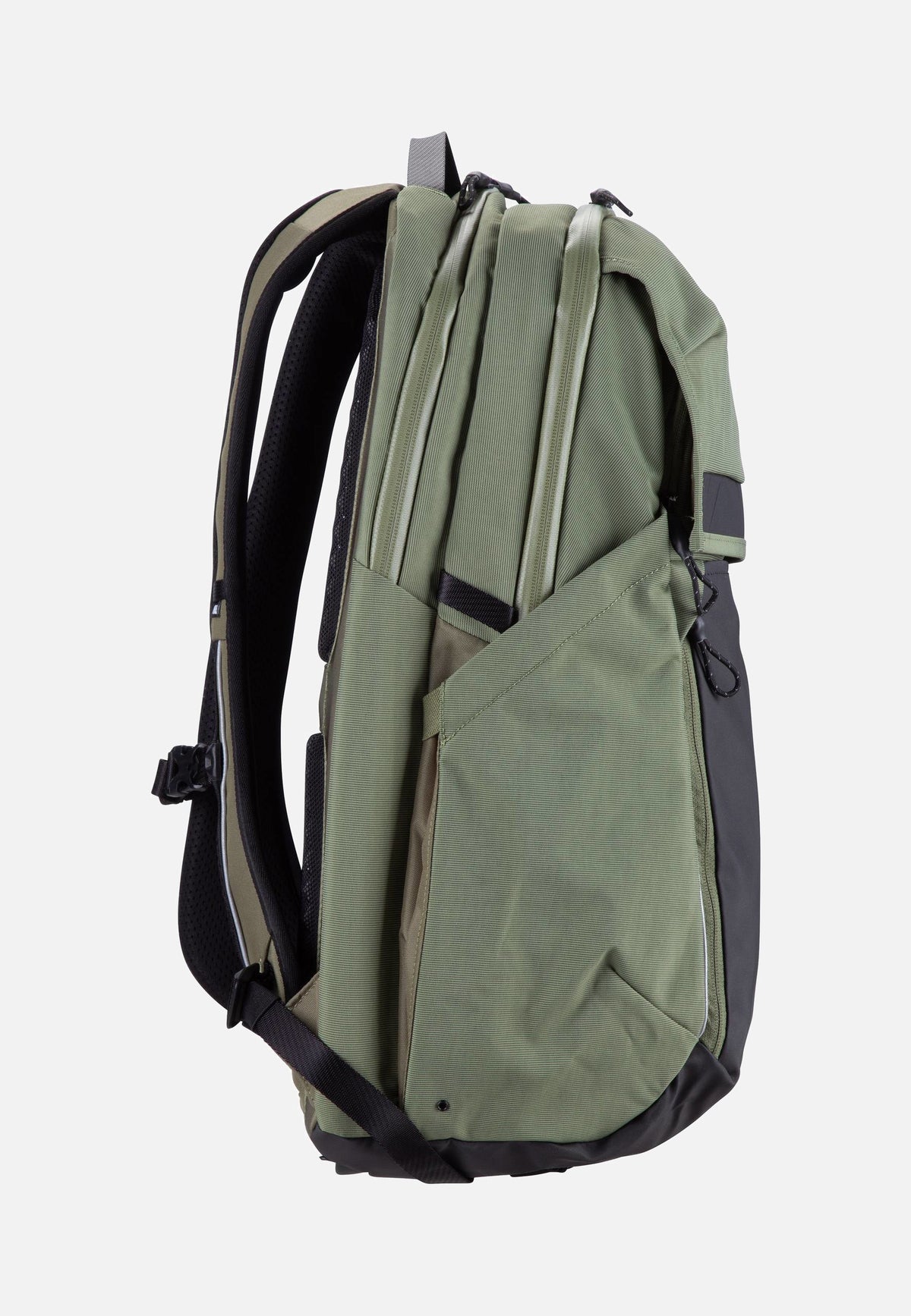 Thule Paramount Commuter 27L Olivine Backpack
