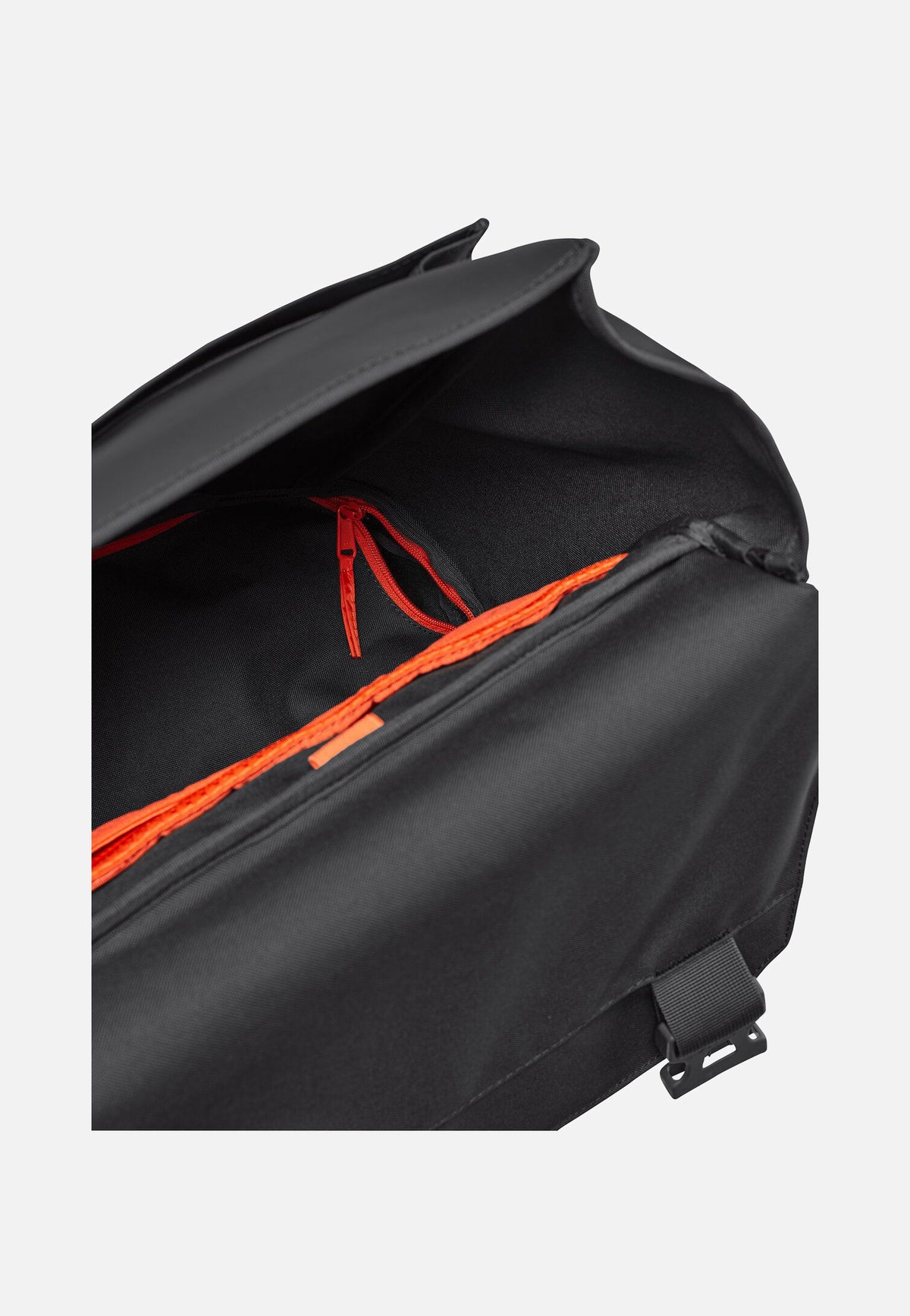 Vaude Mineo Daypack 30 Black Zaino arrotolabile