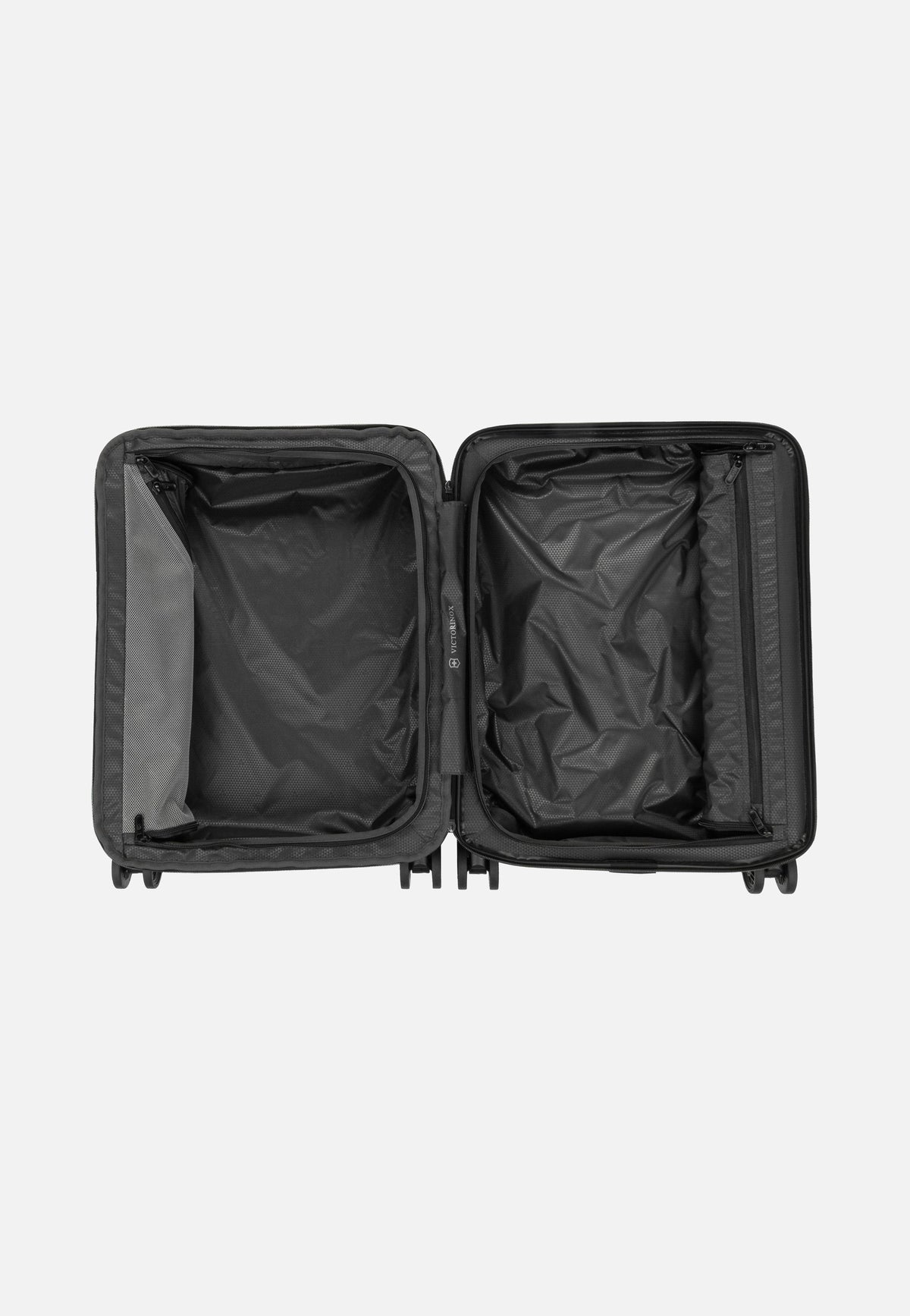 Victorinox Airox Advanced Global Carry-On Black Valise