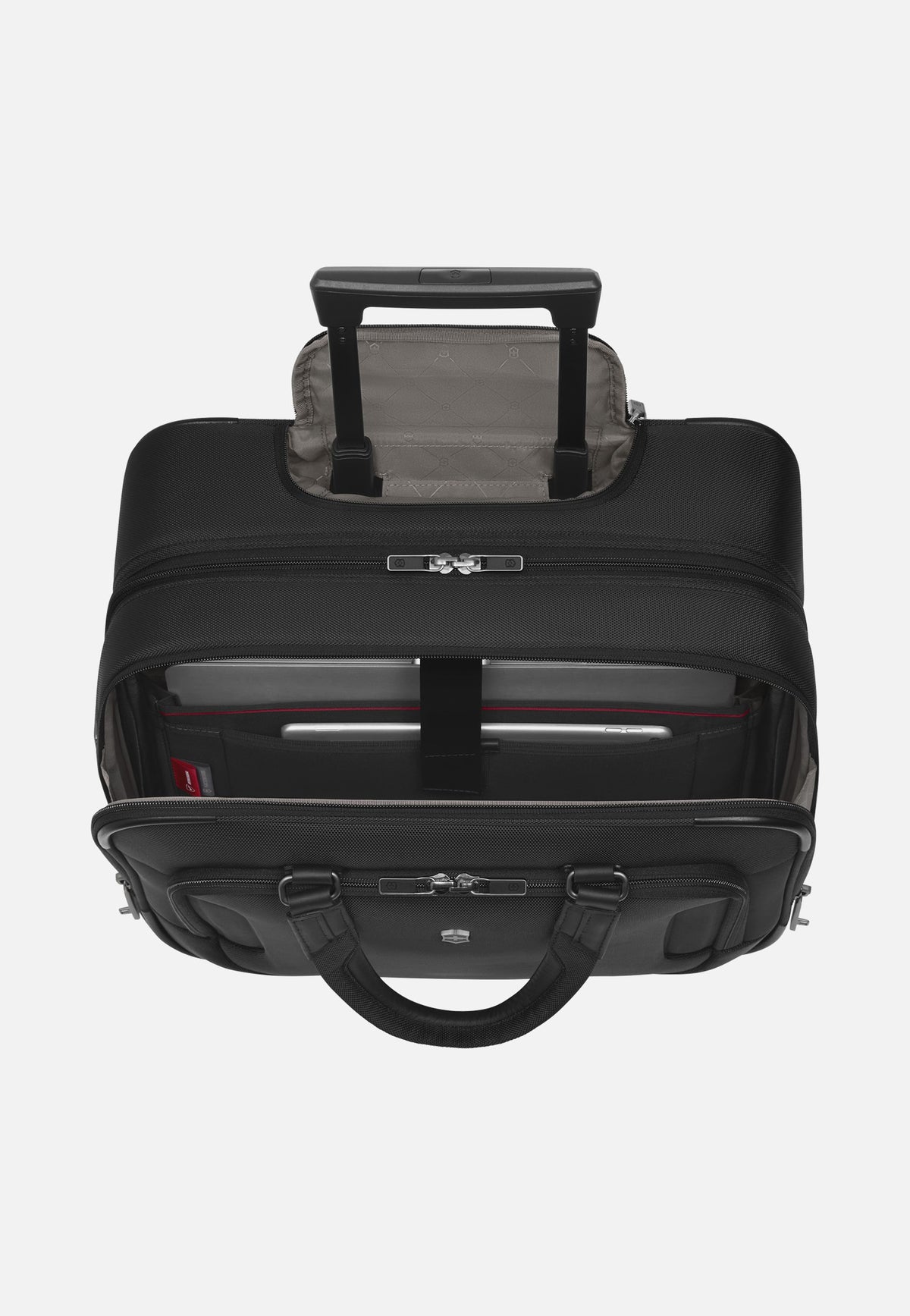 Victorinox Werks Traveler 7.0 Wheeled Black Pilot Suitcase