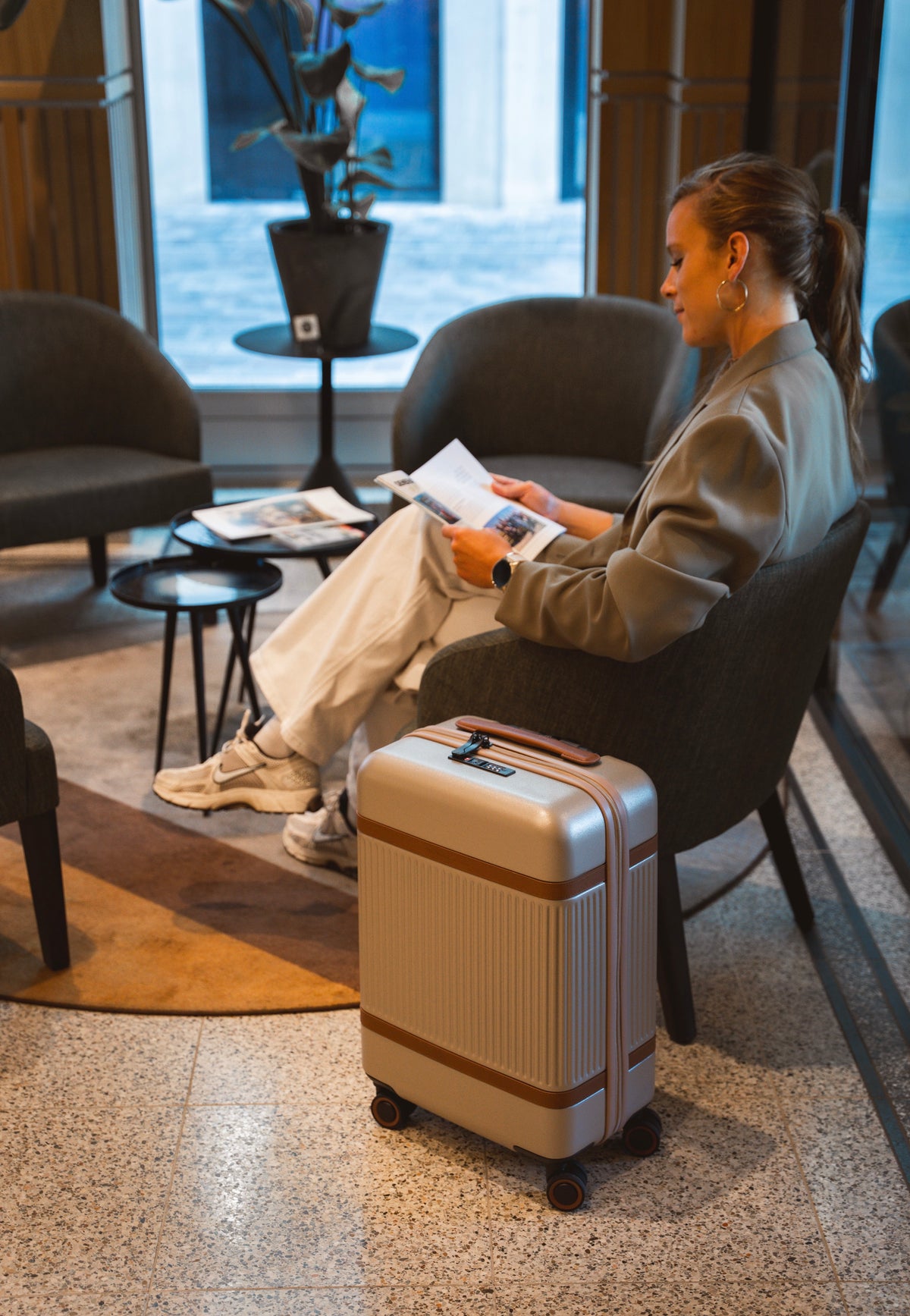 The Chesterfield Brand Zuna Cabin Champagne Suitcase
